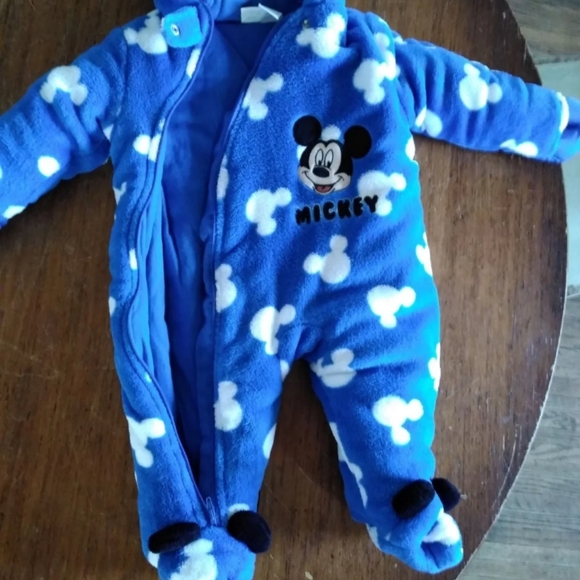 *SOLD* Disney Baby Bunting sleeper snow suit - Picture 7 of 9